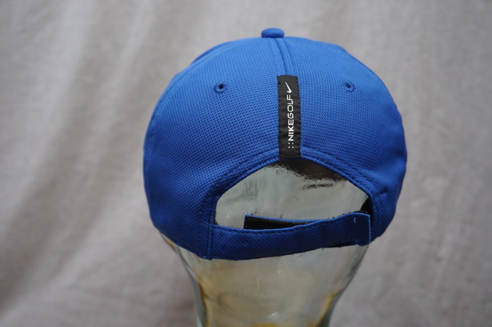 NikeGolf Golf Hat, Cap adjustable Blue Vented embroidered logo blue hook loop