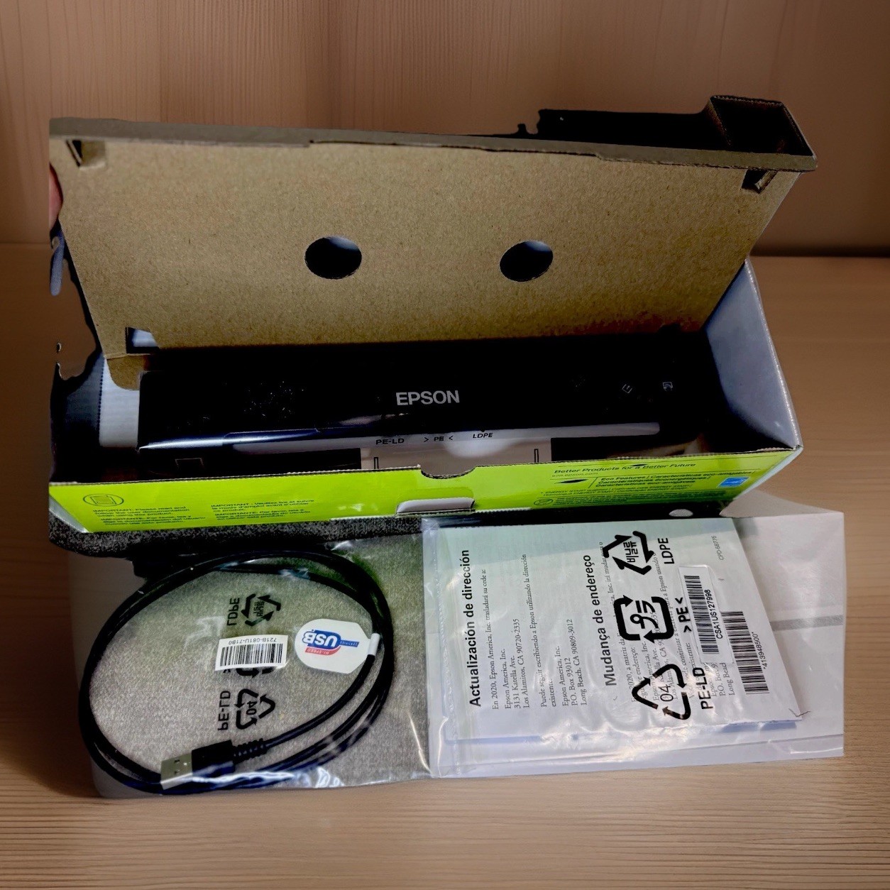 Epson WorkForce ES-50 Portable Document Scanner USB Powered Open Box Complete