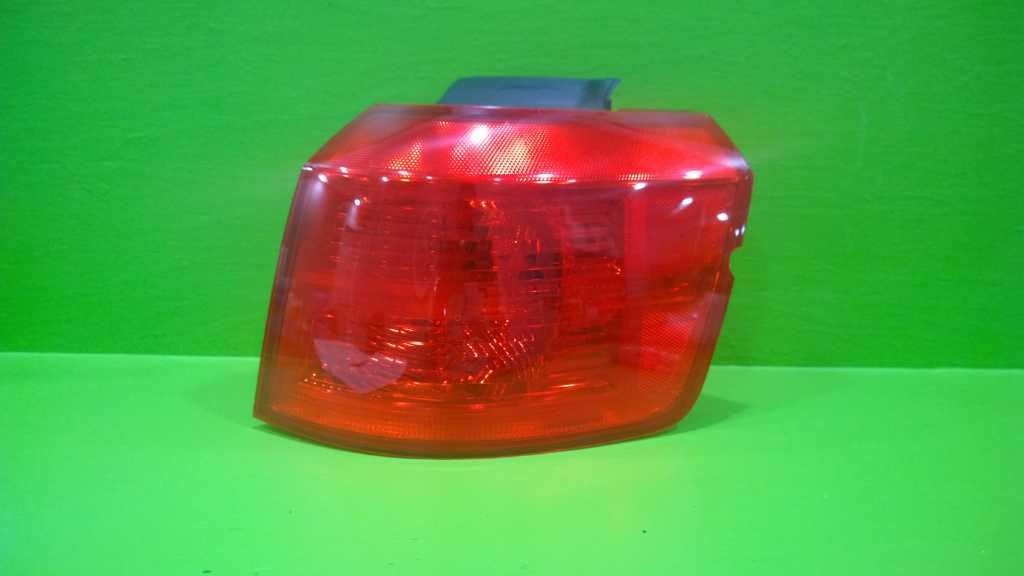 10-17 TERRAIN PASSENGER RIGHT QUARTER TAILLIGHT LAMP OEM 2439-72