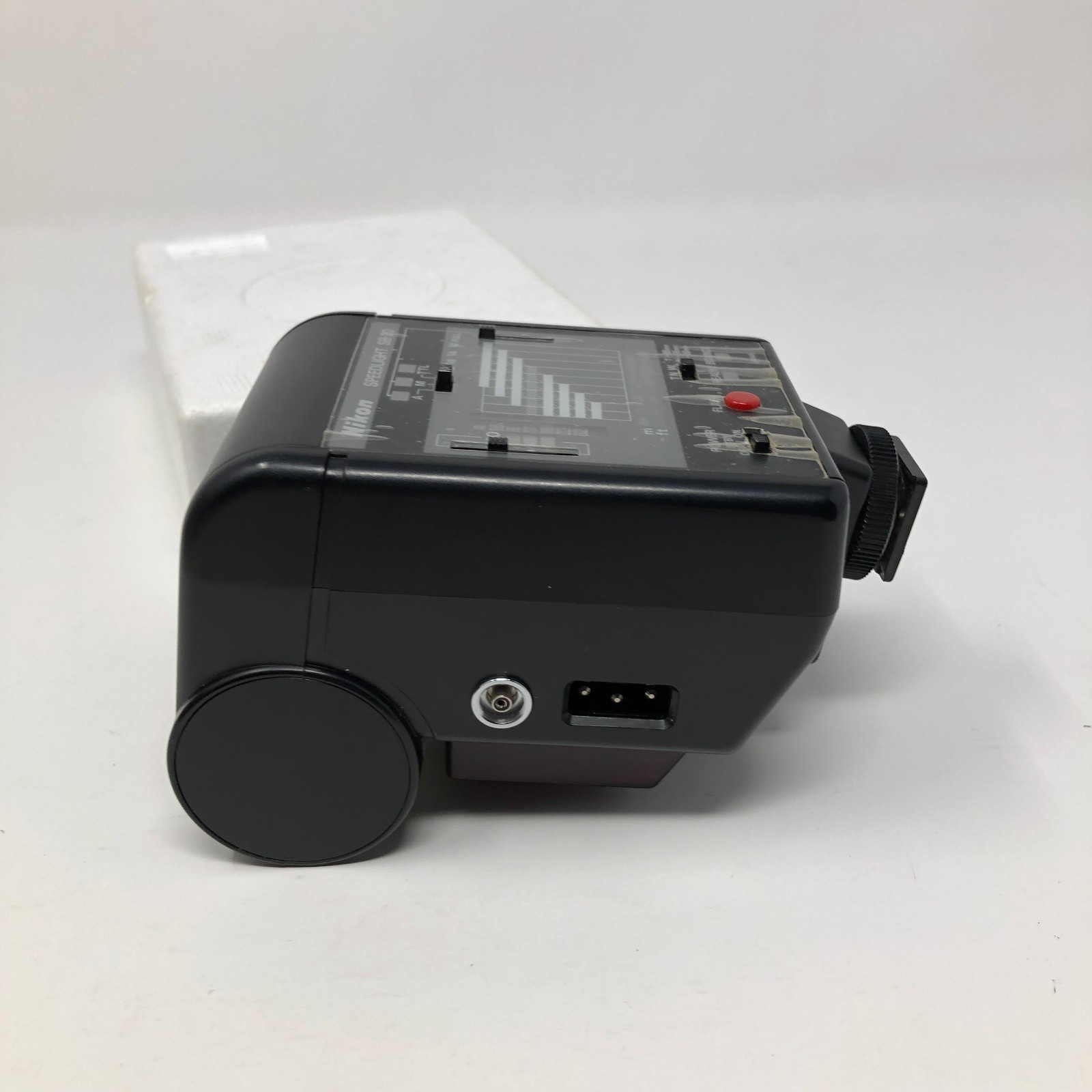 Nikon Speedlight SB-20 Shoe Mount Flash for Nikon Camera Case Box Papers EUC