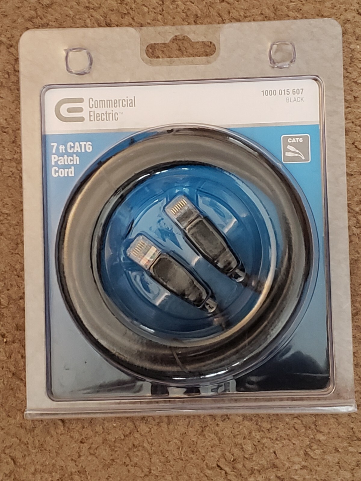 7 foot CAT6 Patch Cord! Brand NEW! Commercial Electric Brand! Still Sealed!