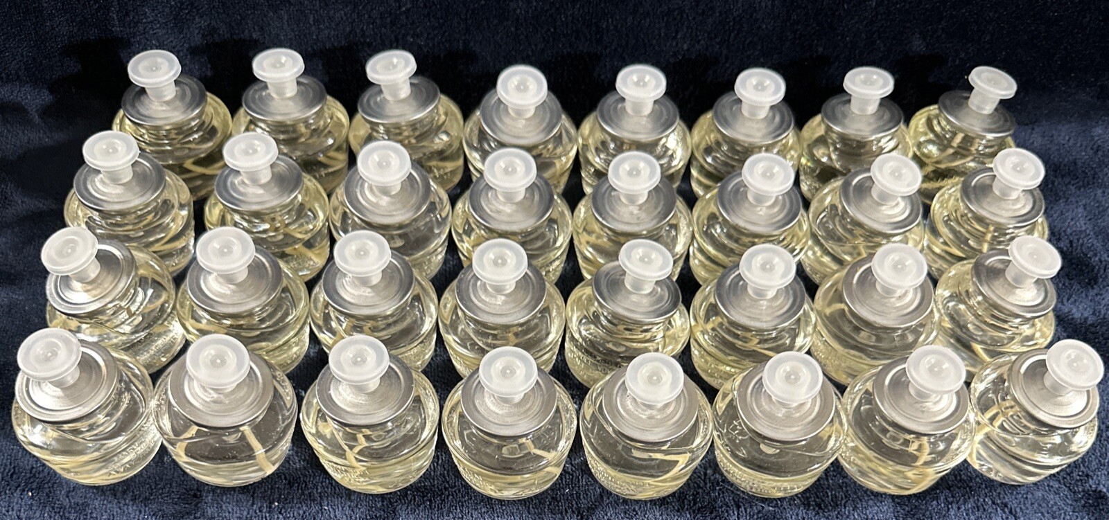 Candle Lamp 30 Pcs Disposable Liquid  Candles 10 Hour Votive Tealight Soft Light