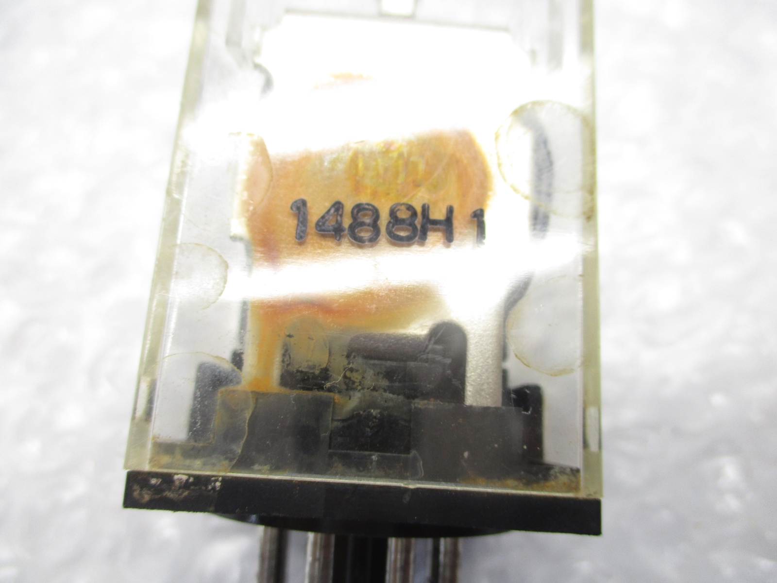 CUTLER HAMMER D3PR2A RELAY 120V NSNP.