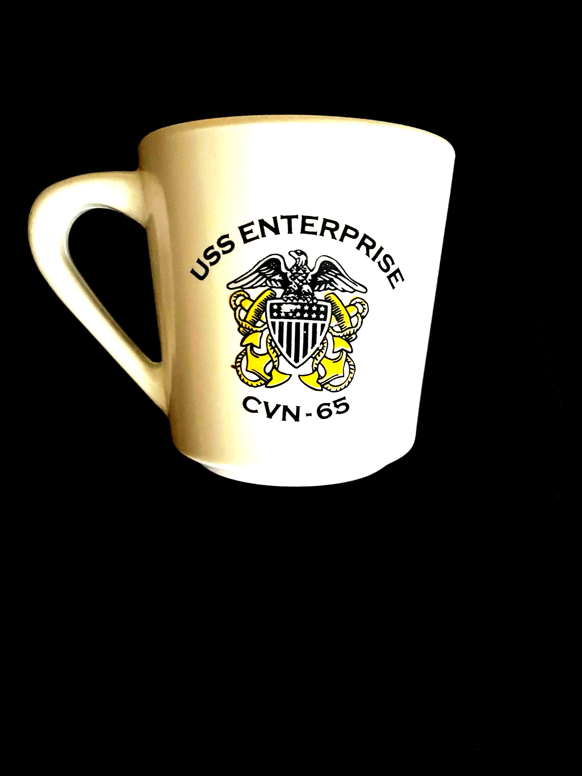 WW11 USS ENTERPRISE COFFEE MUG RARE AND IN PRISTINE CONDITION