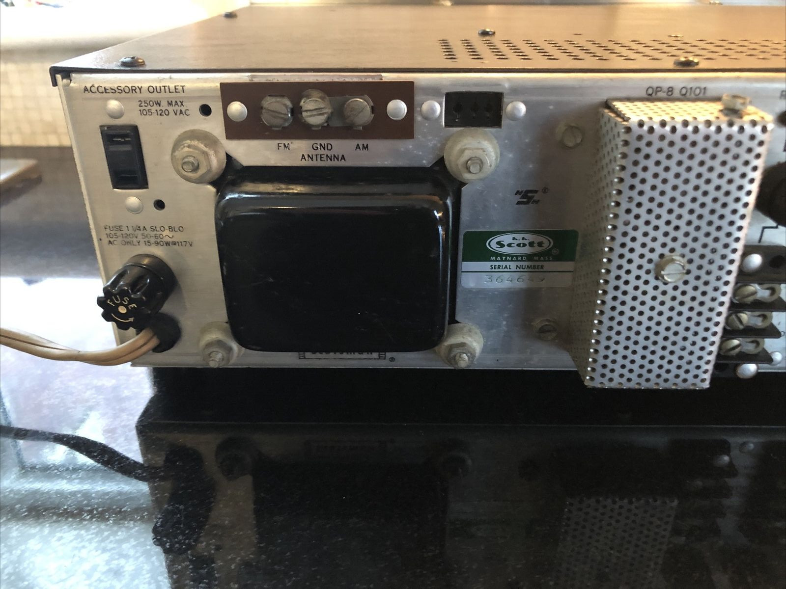 Scott Stereomaster 382 AM/FM Solid State Stereo Tuner Amplifier