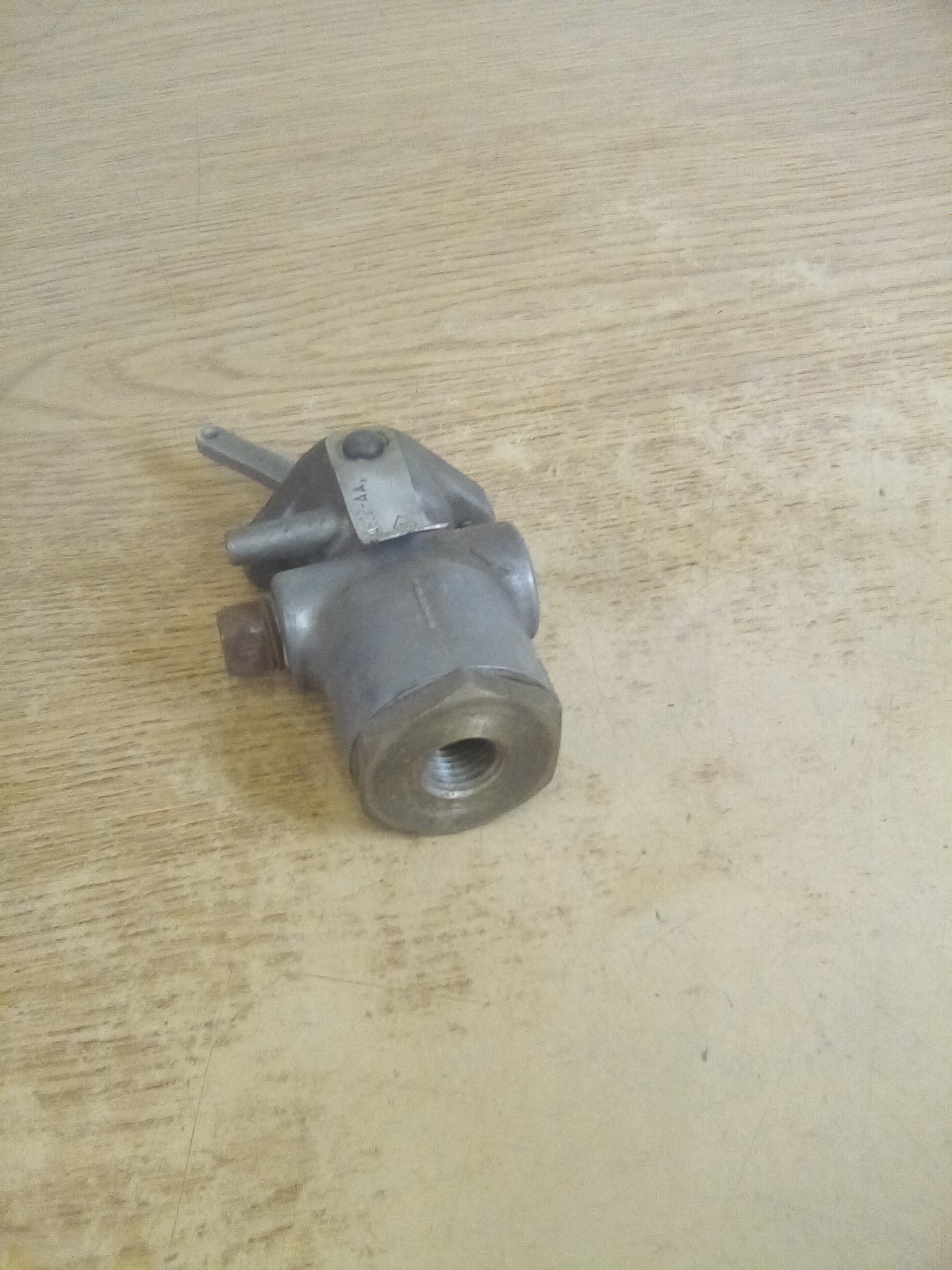 Bendix D3HA-2A622-AA TW-3 Control Valve