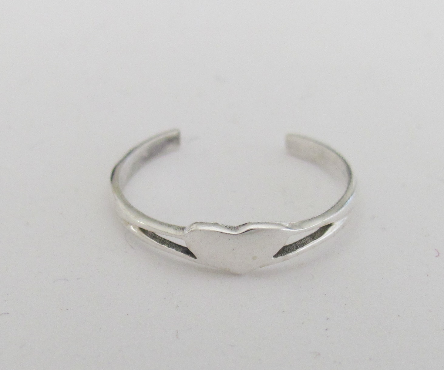 Sterling Silver dainty wide heart narrow band adjustable toe ring