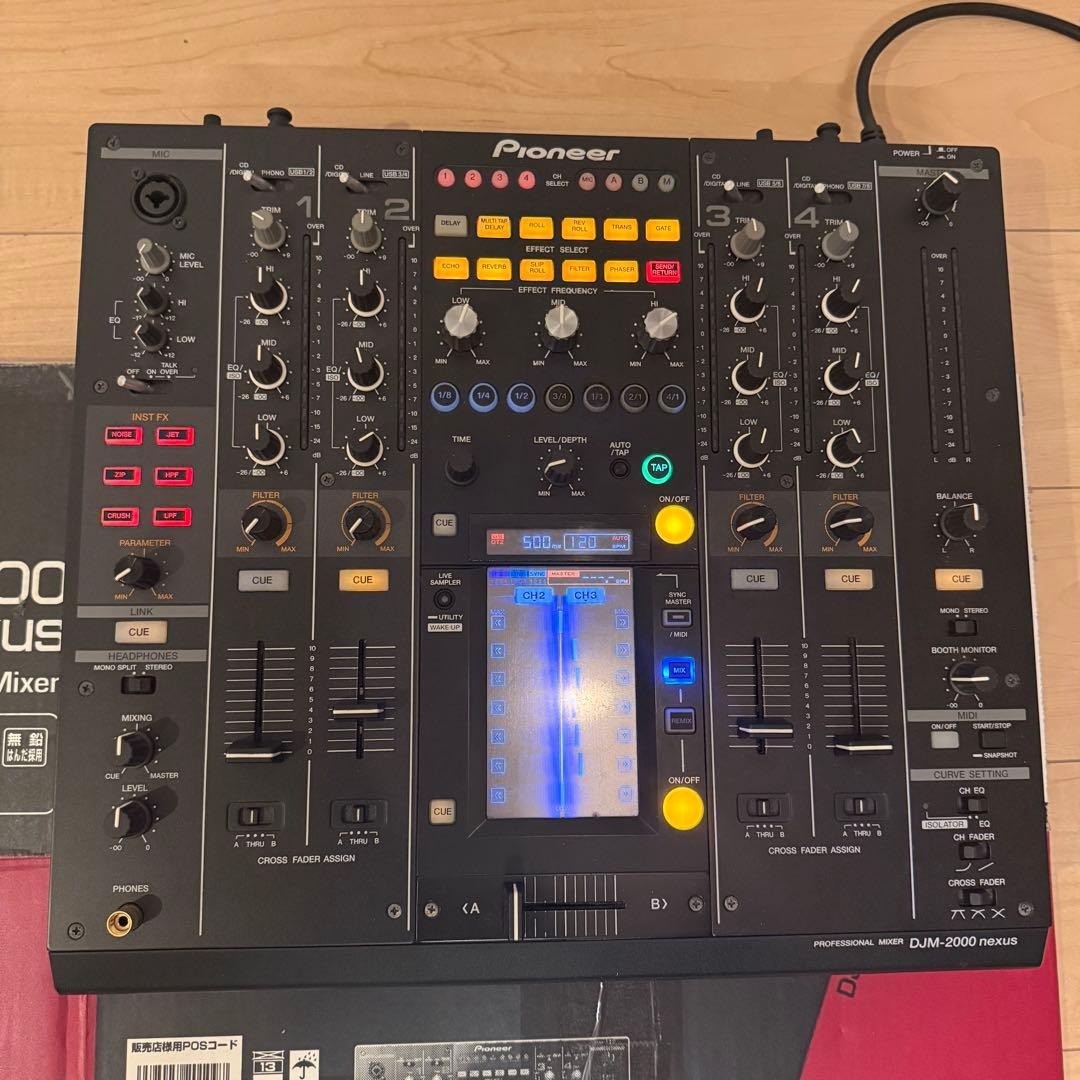 Pioneer DJM-2000NXS Professional 4-Channel DJ Mixer Nexus w/ Original Box Used