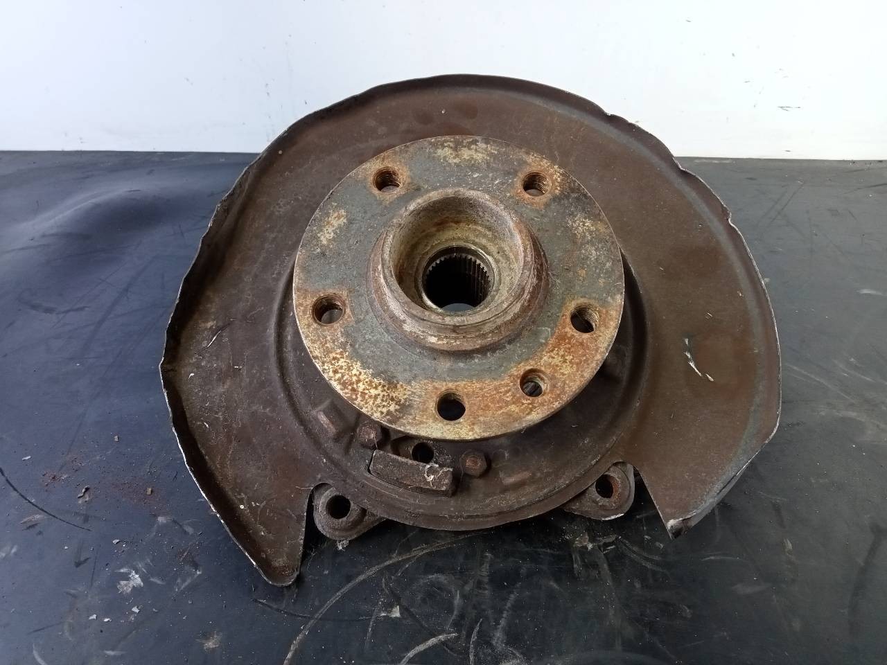 7L6505436A REAR RIGHT ANKLE / P1-A4-18 / 2533829 FOR VOLKSWAGEN TOUAREG
