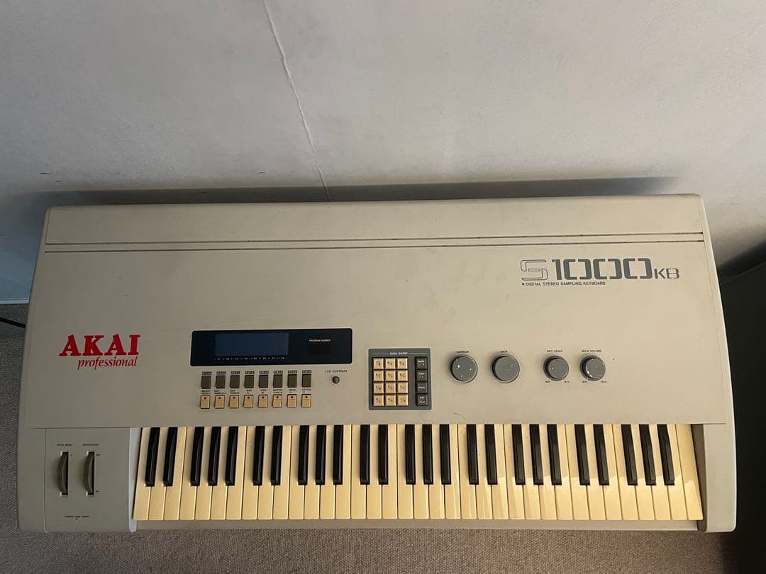 Akai S1000KB Stereo Sampler Keyboard Vintage Synth New NOS LCD Tested Working