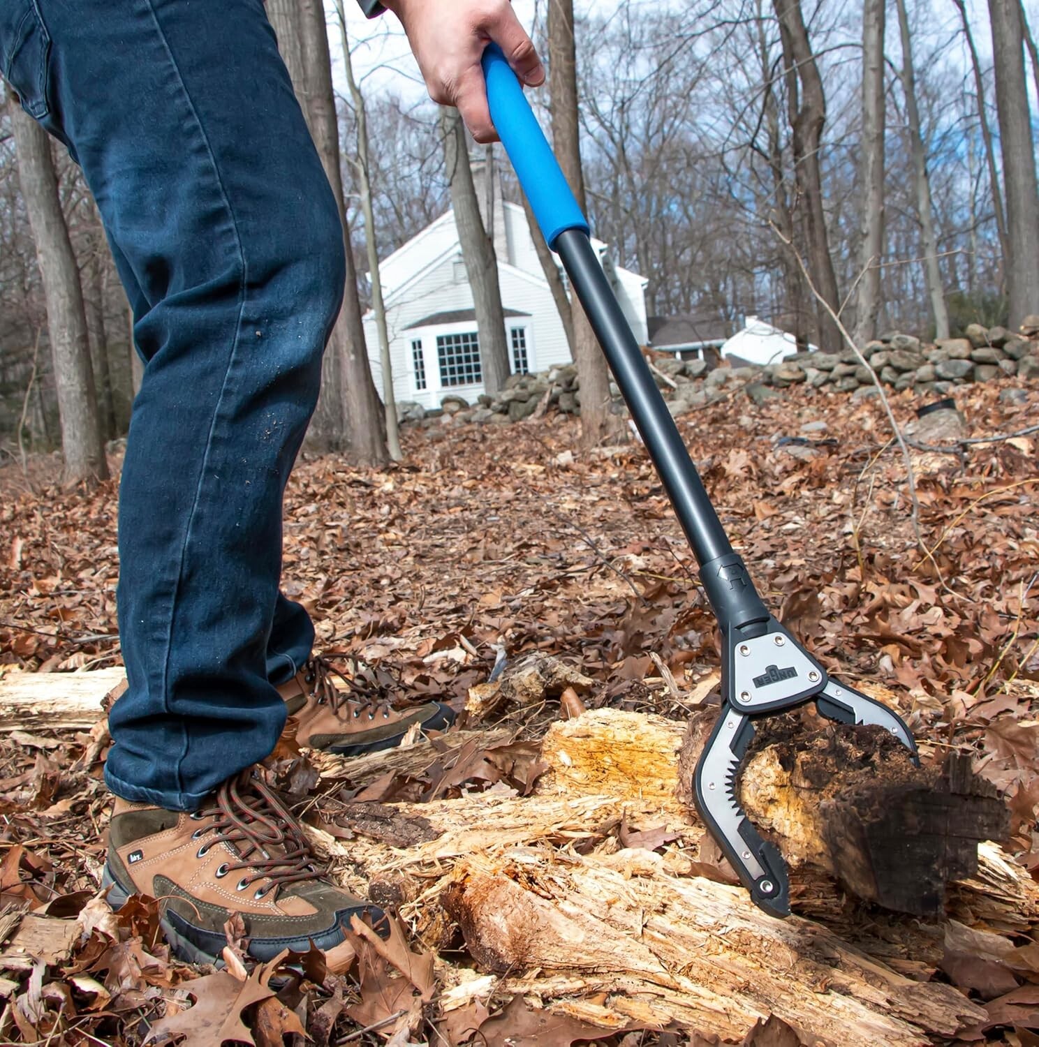 Versatile 42” Claw Grabber Tool - Optimal for Trash Pickup and Yard Cleaning