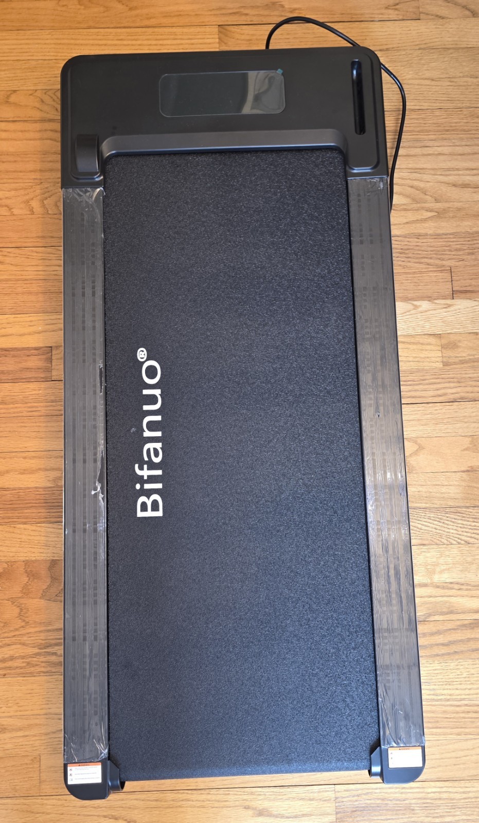 Bifanuo Walking Pad Treadmill TM008-BK-1 (Open Box) w/manual & Remote 2.25HP