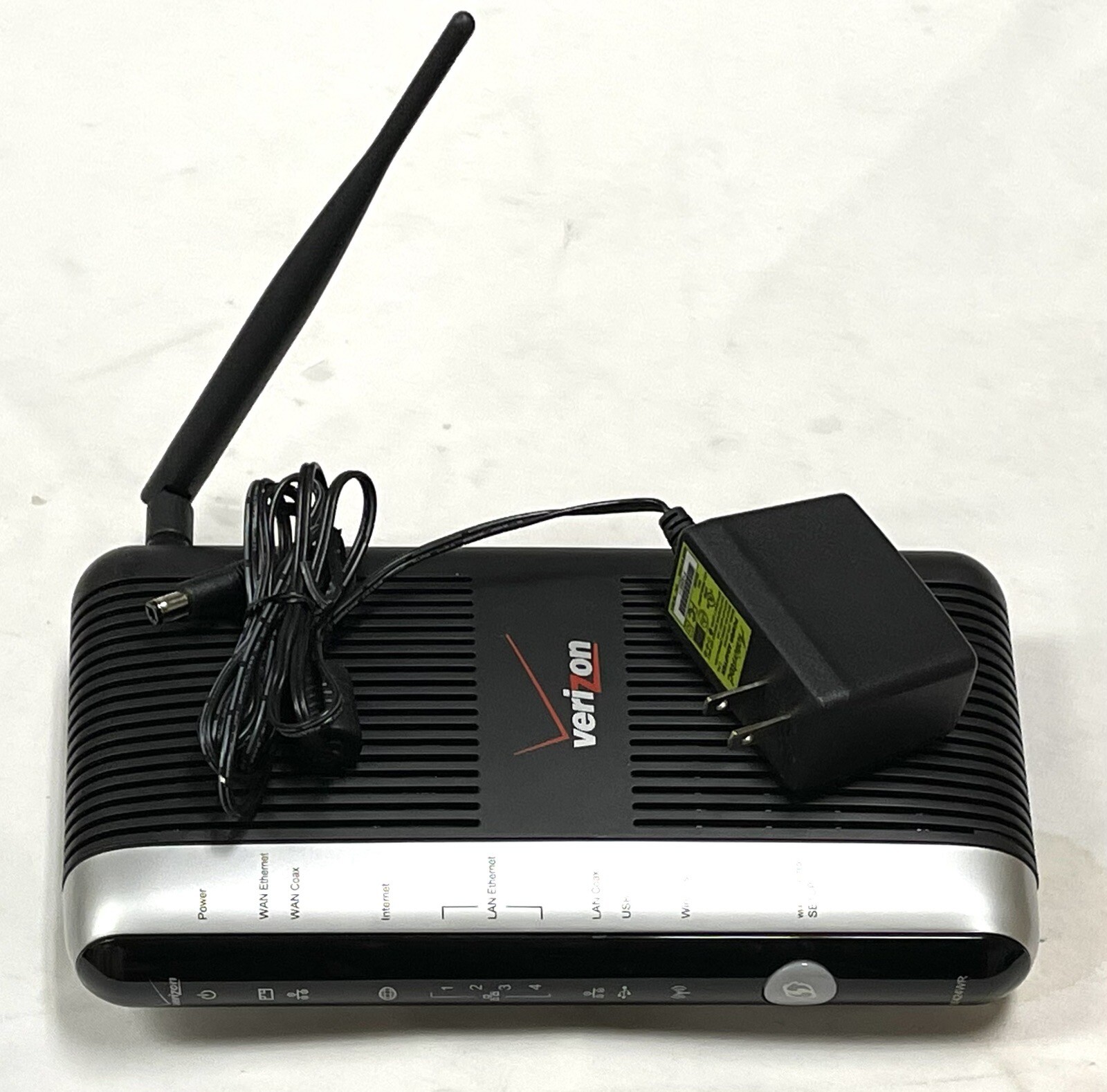 Verizon ActionTec FiOS Wireless Broadband Cable Router M1424WR Rev F