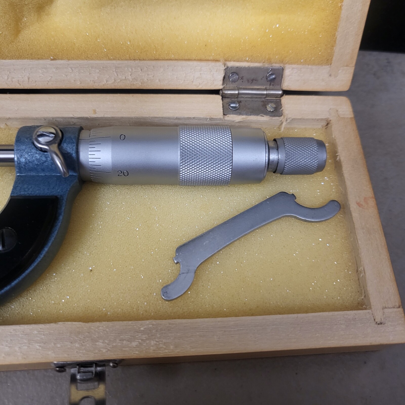 0 - 1" Outside Micrometer
