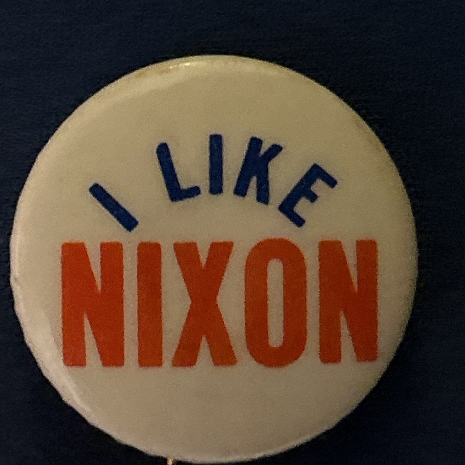 I Like NIXON  L7/8” pinback buttonk pin