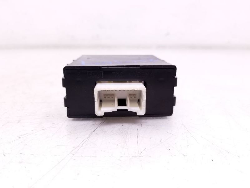 03-07 TOYOTA SEQUOIA THEFT/LOCKING CONTROL MODULE ECM ASSEMBLY