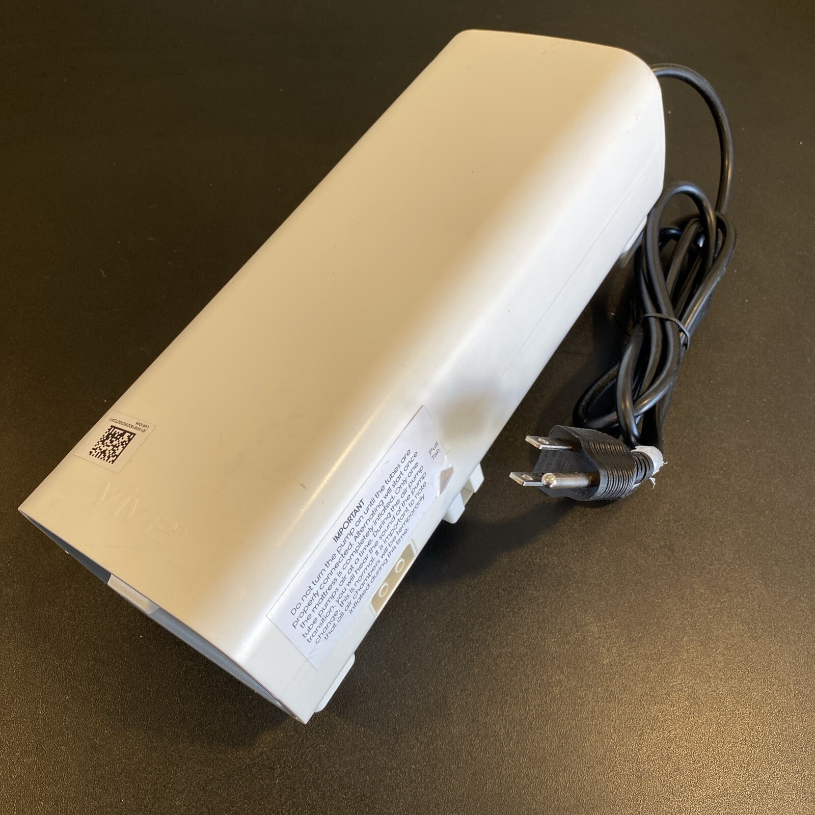 NEW Vive Alternating Pressure Pump (pump only) Open Box