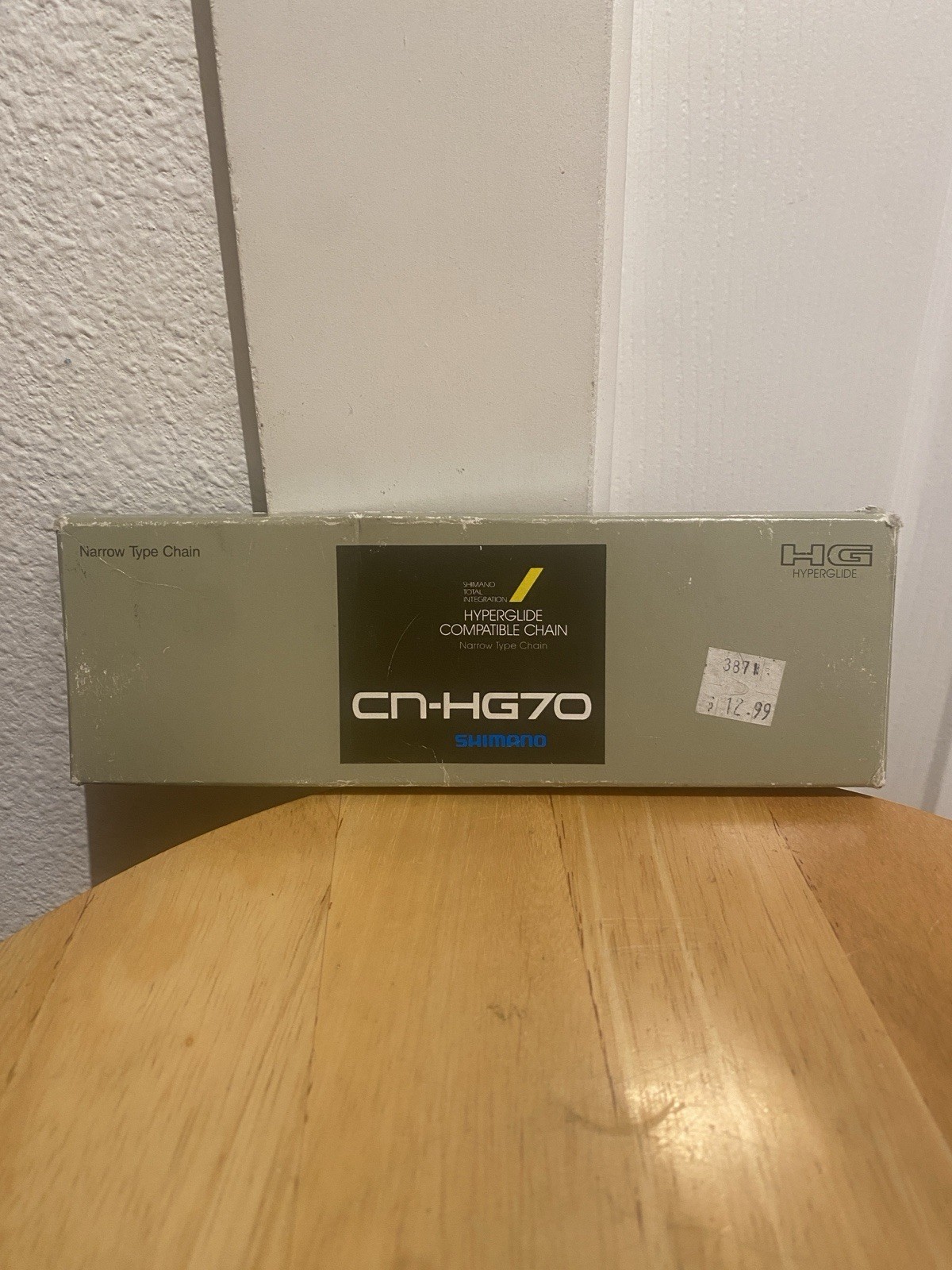SHIMANO CN-HG70 116L HYPERGLIDE COMPATIBLE BIKE CHAIN NARROW TYPE UNUSED IN BOX