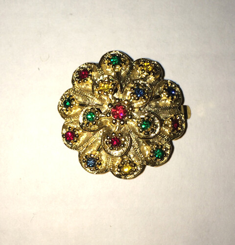 Festive Round 26mm Two Strand Gold Box Clasp with Colored Stones 1