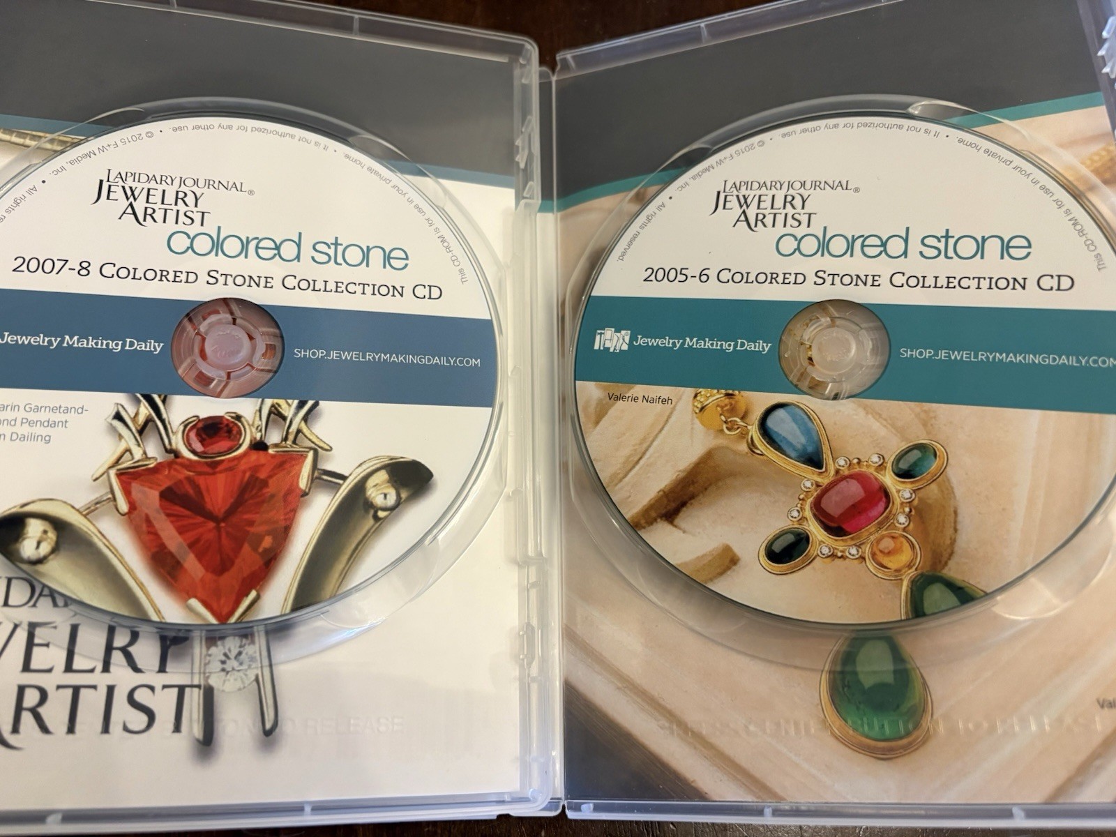 2007-8 And 2005-6 Colored Stone Collection CD-ROM - Discs And Cases