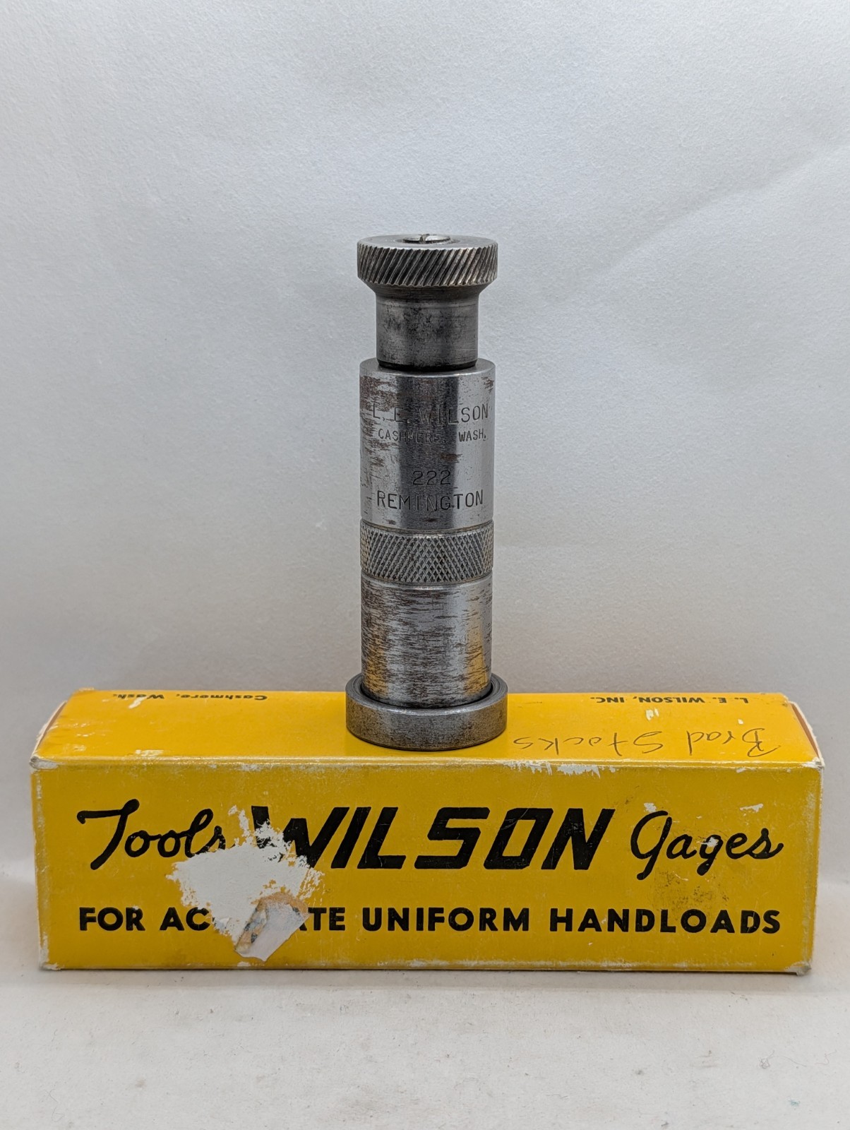 L.E. Wilson Chamber Type Bullet Seater Die 222 Remington