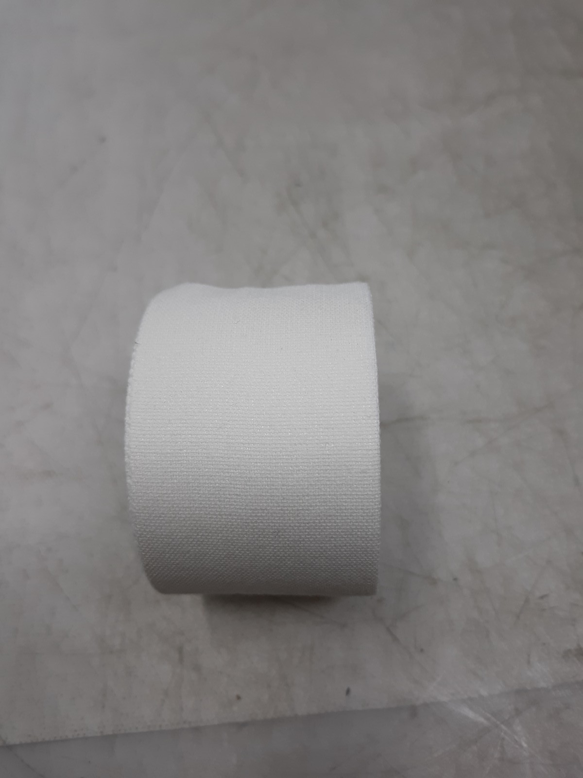FAZ Sports Trainers Tape 1.5" x 30' White Latex-Free Serrated Edge Lot of 32