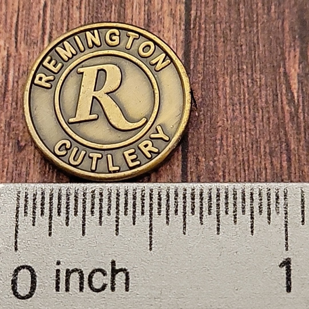 Remington Cutlery Knives Collectors Dealers Medallion Token Pewter Double Sided