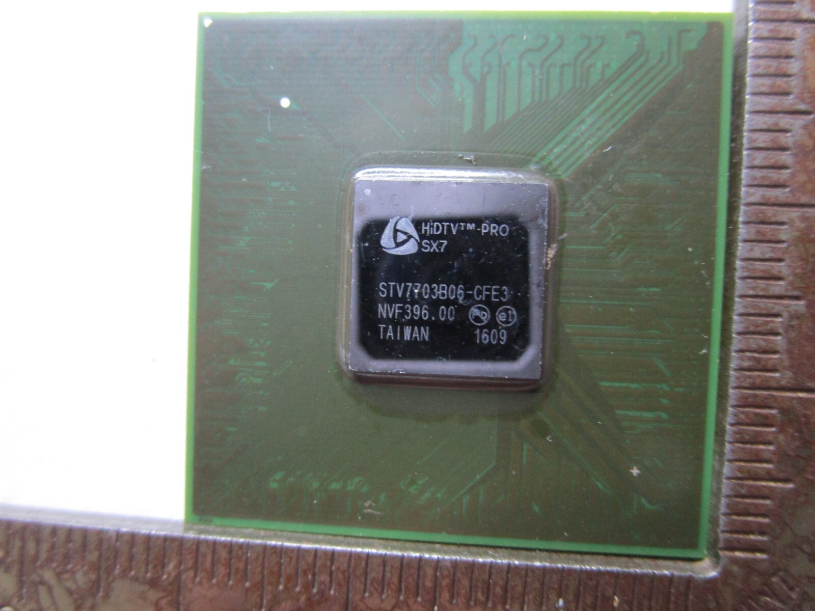 1x Used STV77O3B06-CFE3 STV7703BO6-CFE3 STV7703B0G-CFE3 STV7703B06-CFE3 BGA IC