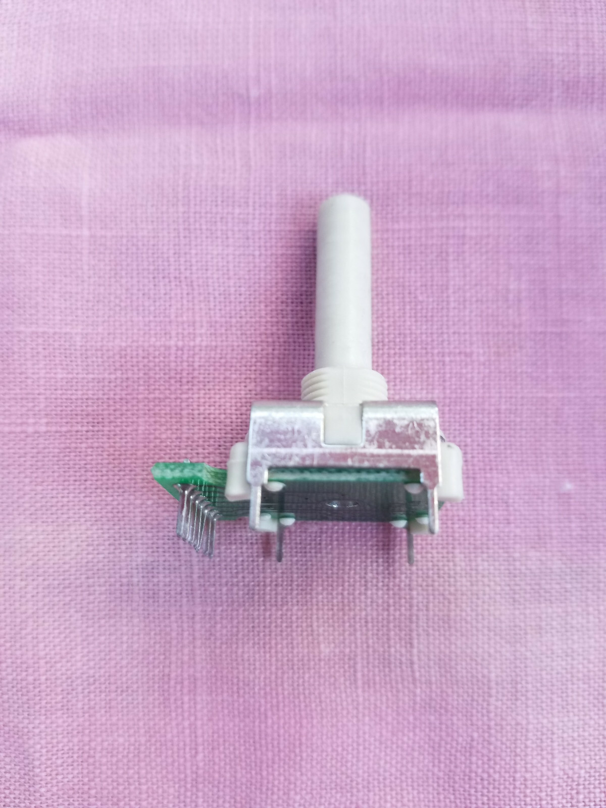 Bourns EPS Series 6 Position Rotary Encoder ST6-001-0548X