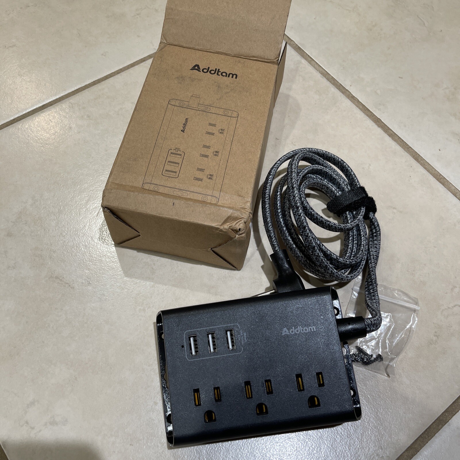Power Strip with USB, Addtam ETL Certificate Flat Plug Extension Cord with 3 USB