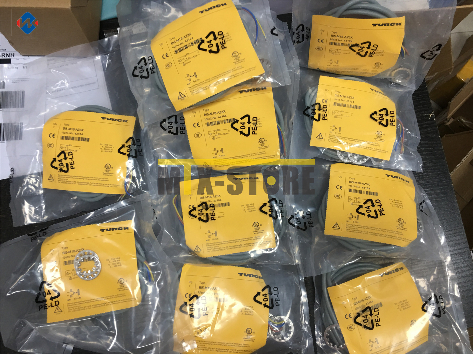 1PCS BRAND NEW ONES TURCK Bi5-M18-AZ3X Sensor&Proximity Switch