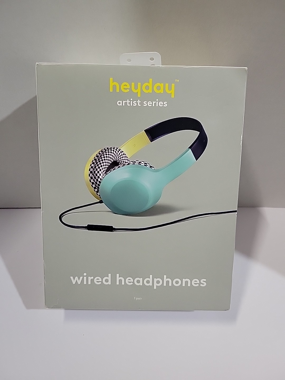 Over-Ear Headphones Artist Series - heyday Marvin Chang