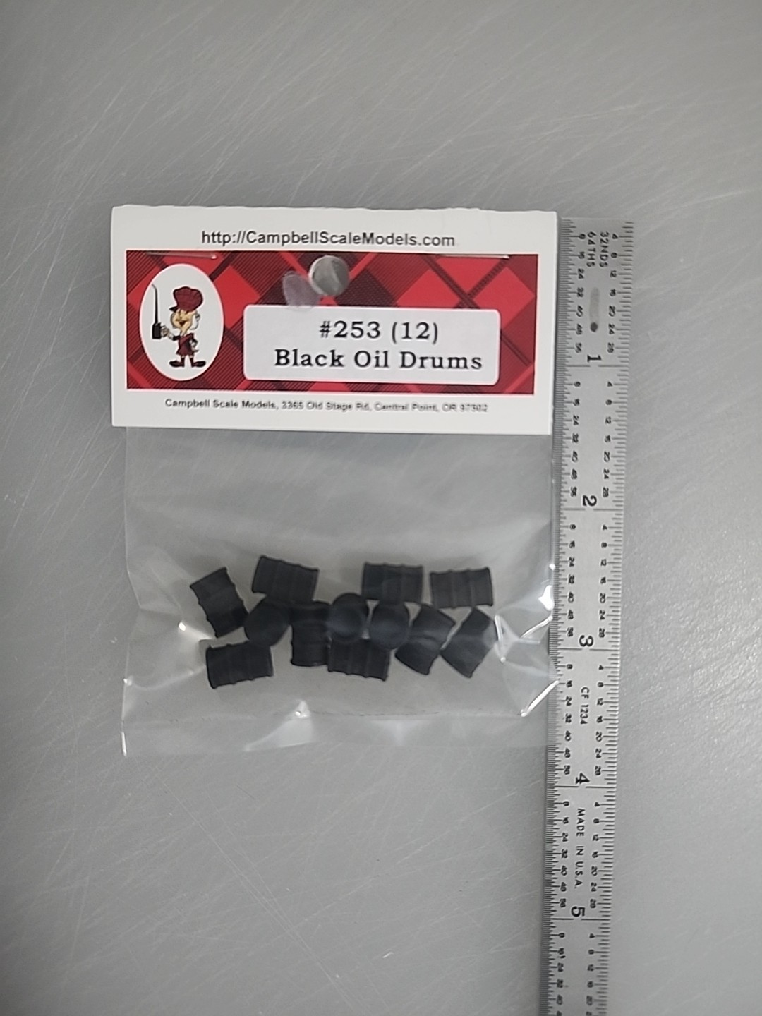 Campbell Scale Models 253, HO Scale Black Oil Drums (12 Per Pack)