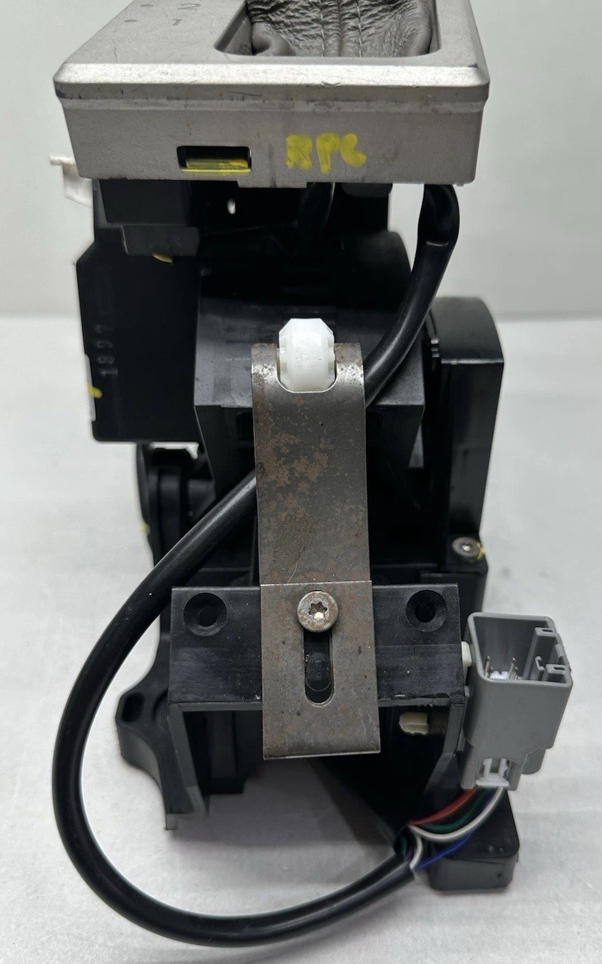 2003-2004 Lincoln Navigator Automatic Floor Shifter Gear Selector Assembly OEM