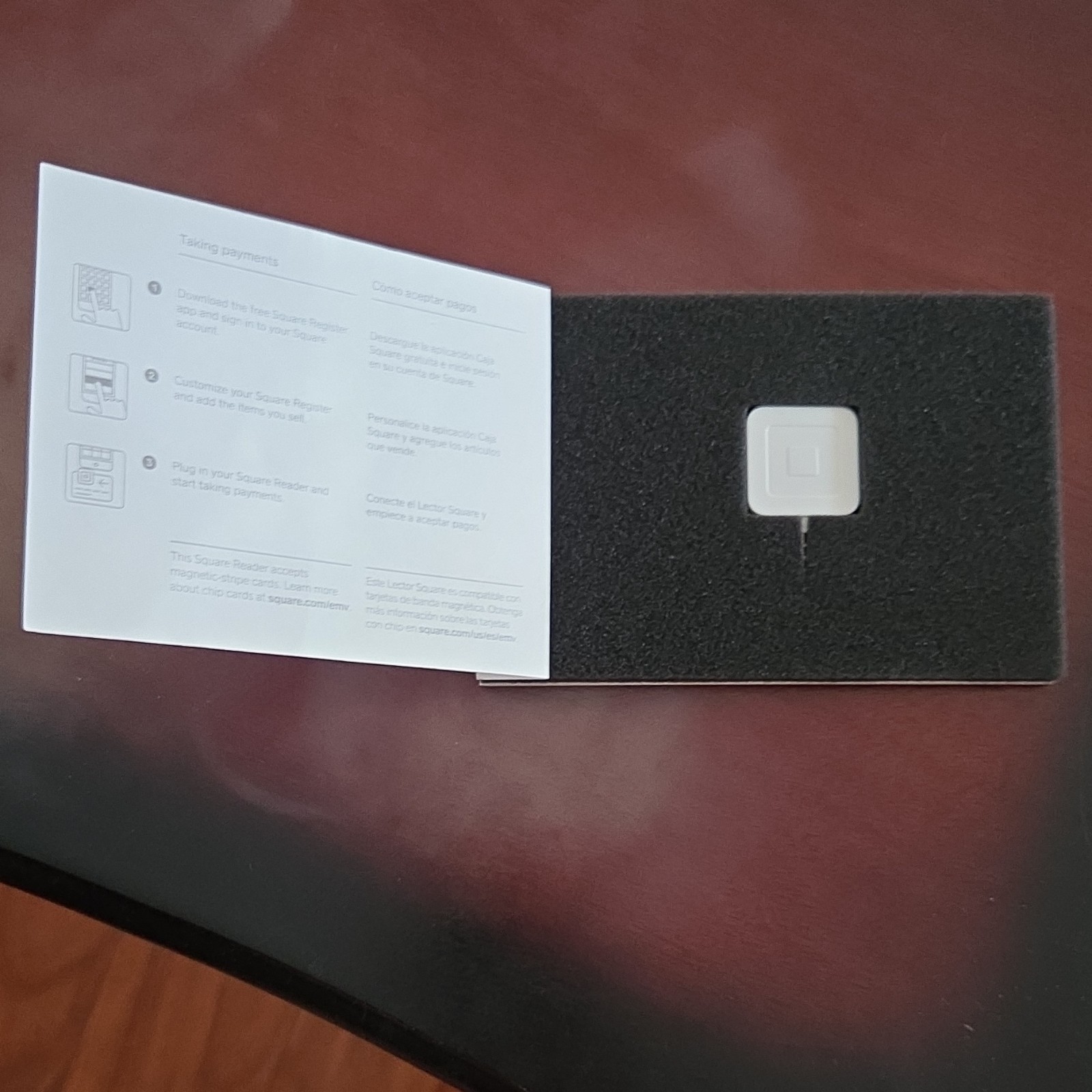 Square Reader Card Reader 3.5mm Audio Jack iPhone Android A-SKU-0523-03