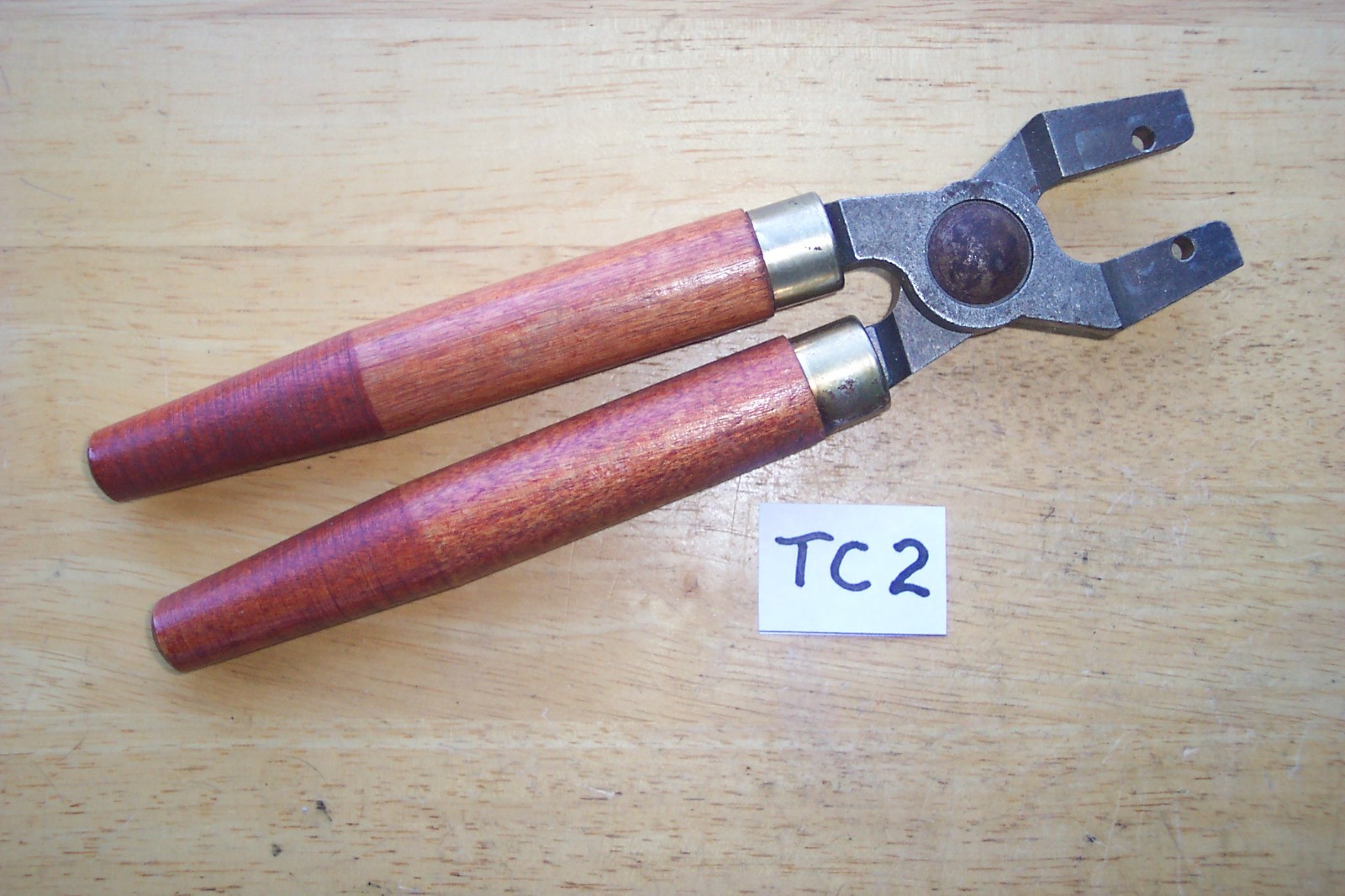 THOMPSON CENTER ARMS T/C STEEL MOLD HANDLES