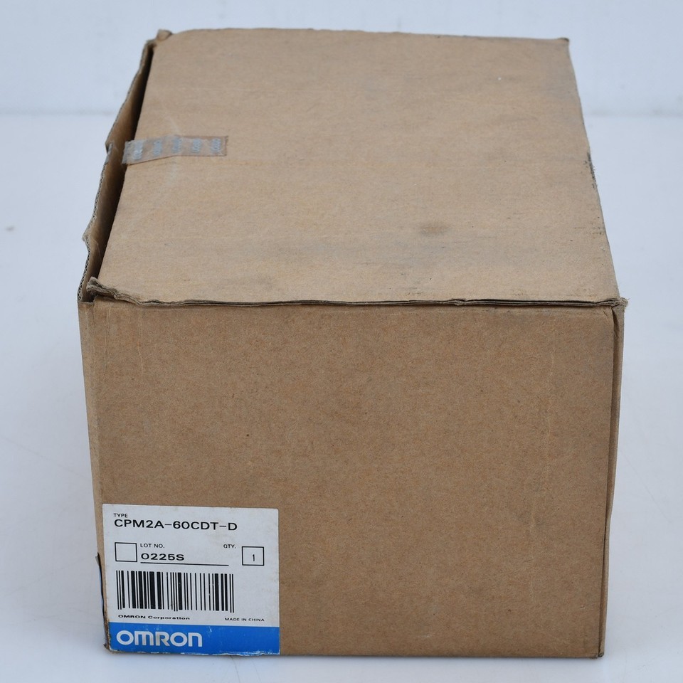 Omron CPM2A-60CDT-D Programmable Controller Module New in box