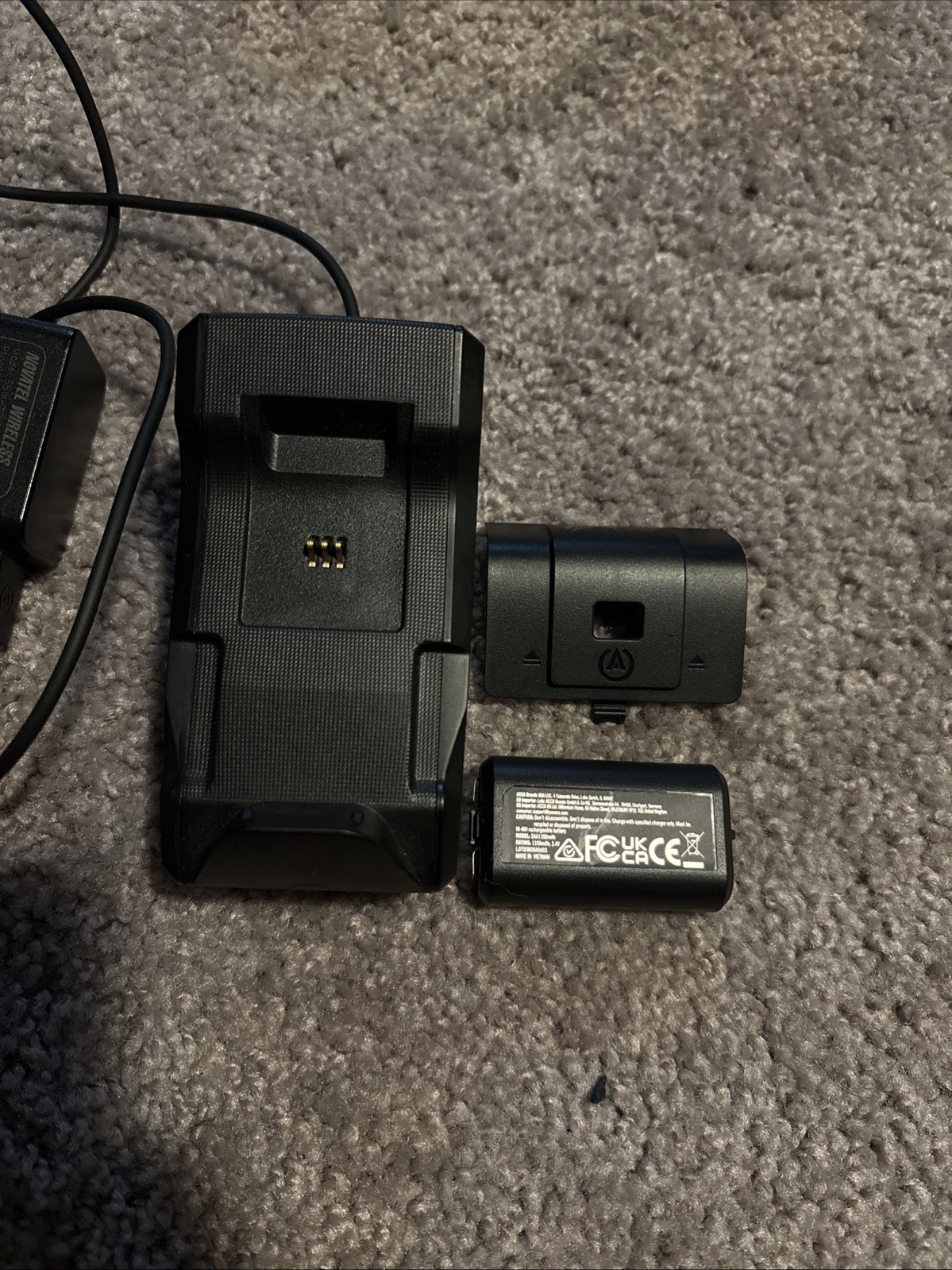 Xbox Controller Rechargeable Battery and Cover