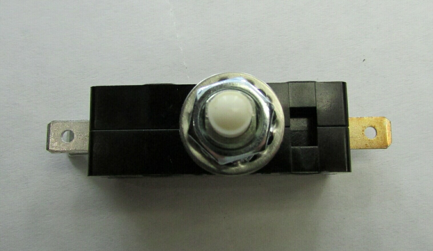 Lot 2 Cherry E13 15A Normally Open/Closed Pushbutton Switch 125/250 VAC E13-65L0
