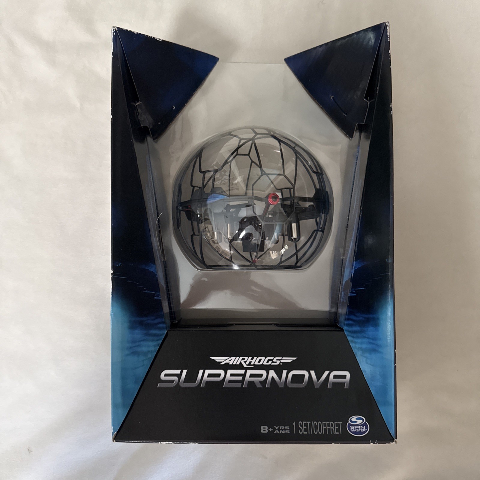 AIRHOGS Supernova Flying Gravity Orb   Rechargeable New in Box