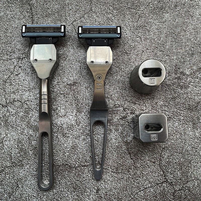 Titanium Alloy Razor Manual Traditional Simple Shaver Titanium Base Men