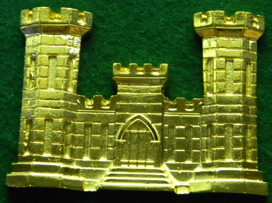METAL CASTLE GOLD COLOR FOR PLAQUE OR TROPHY MOUNT