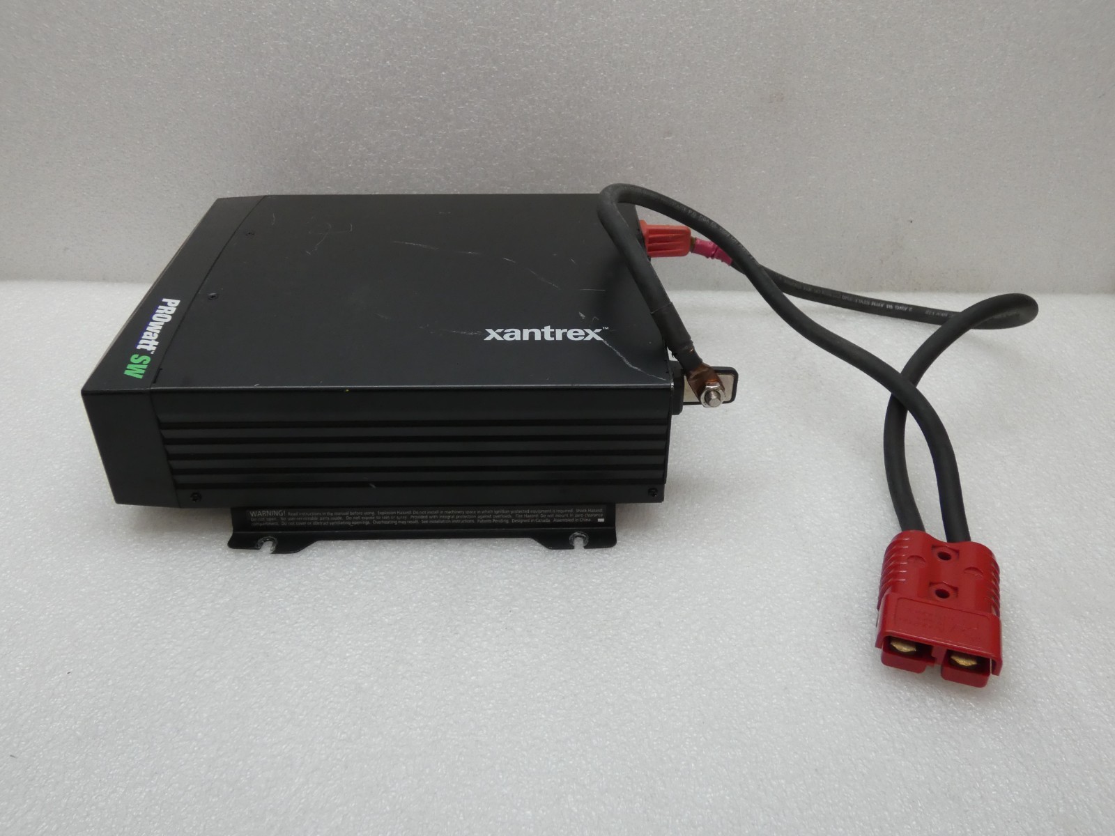 Xantex Prowatt SW 2000 Power Inverter { UNTESTED/FOR PARTS/NOT WORKING }