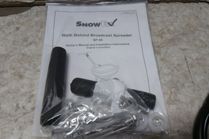 SnowEx SP-65 100 Lb Cap 20 Ft Max Spread Width Manual Walk-Behind Spreader