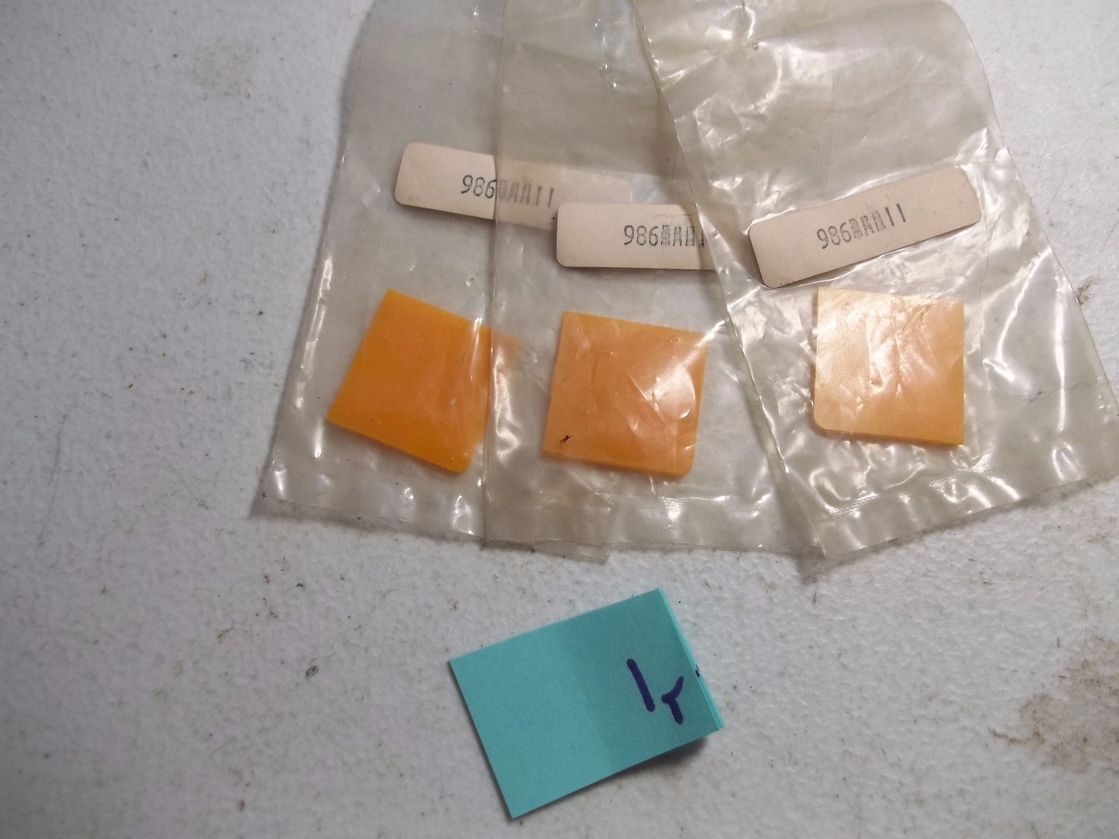 LOT OF 3 NEW IN PKG HONEYWELL INSERT 986AAA11 ORANGE  (BIN8)