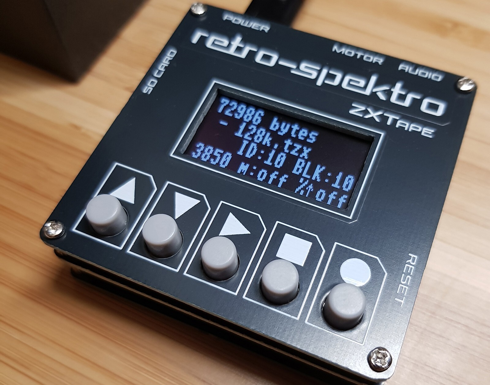 ZXTape - TAP and TZX player for ZX-Spectrum, Amstrad, MSX (Maxduino)