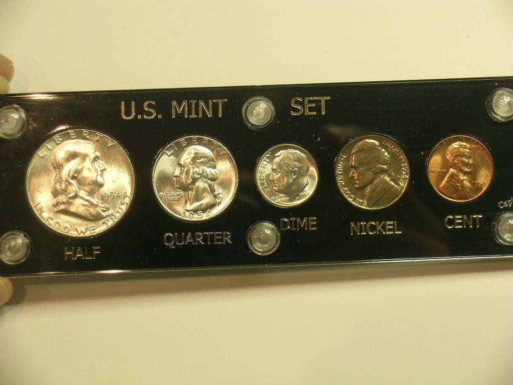 1954  Brilliant Uncirculated Coin Year Set  - Capital Holder (item1)