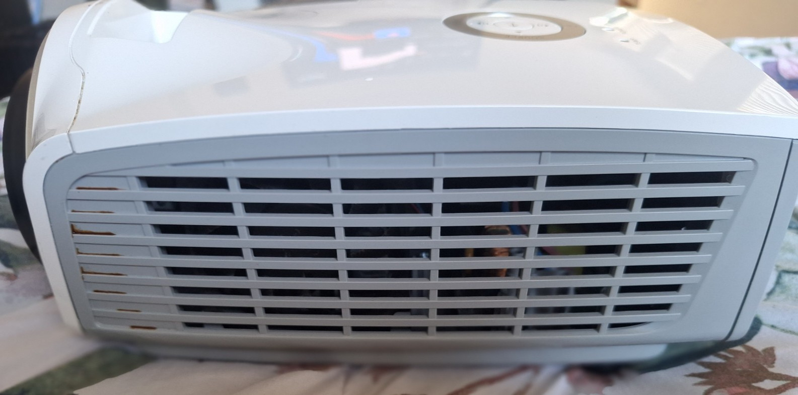 Vivitek D910HD DLP 3D Ready Projector No REMOTE