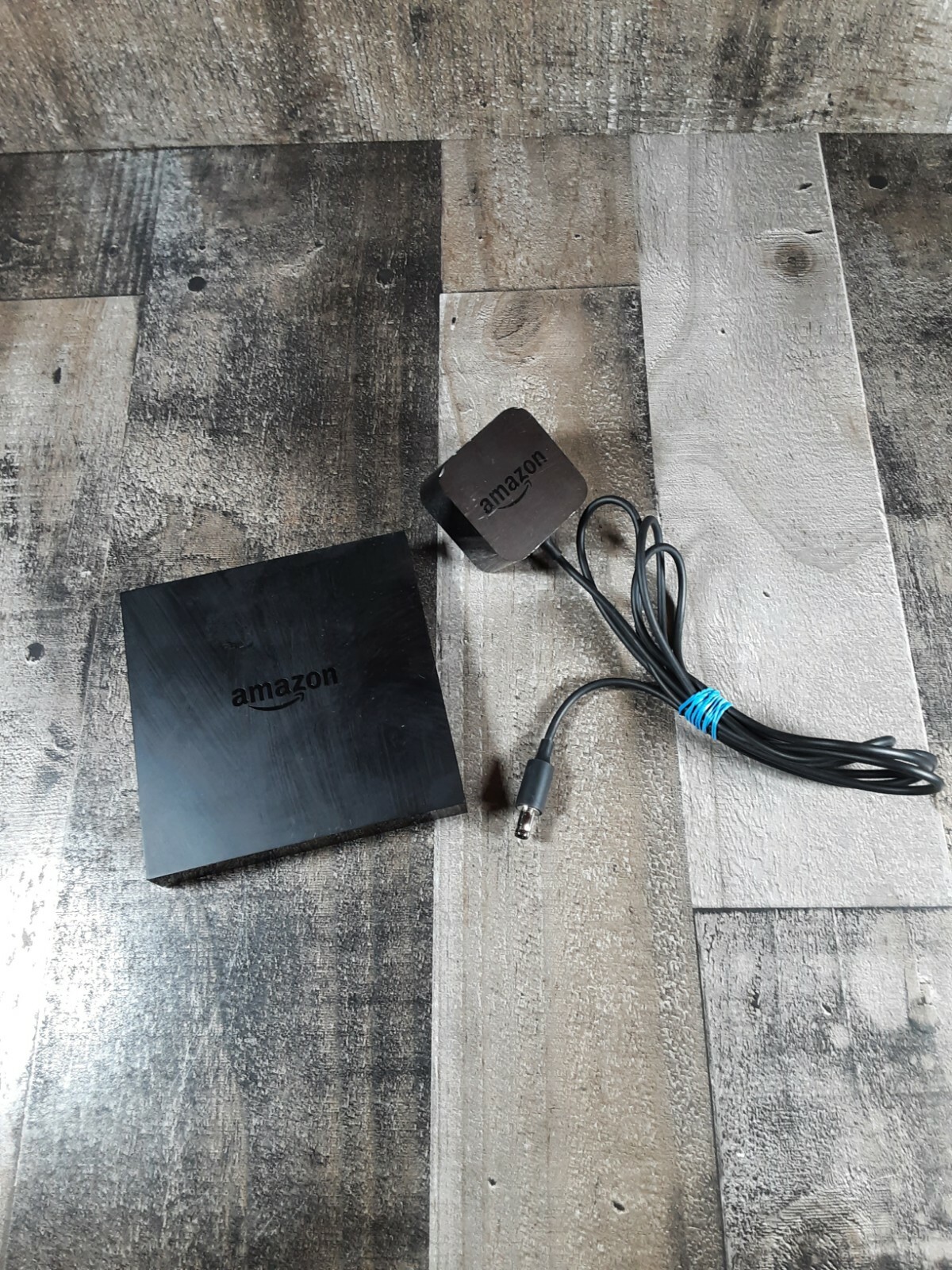 Amazon Fire TV (1st Generation) HD Media Streamer - Black No Remote