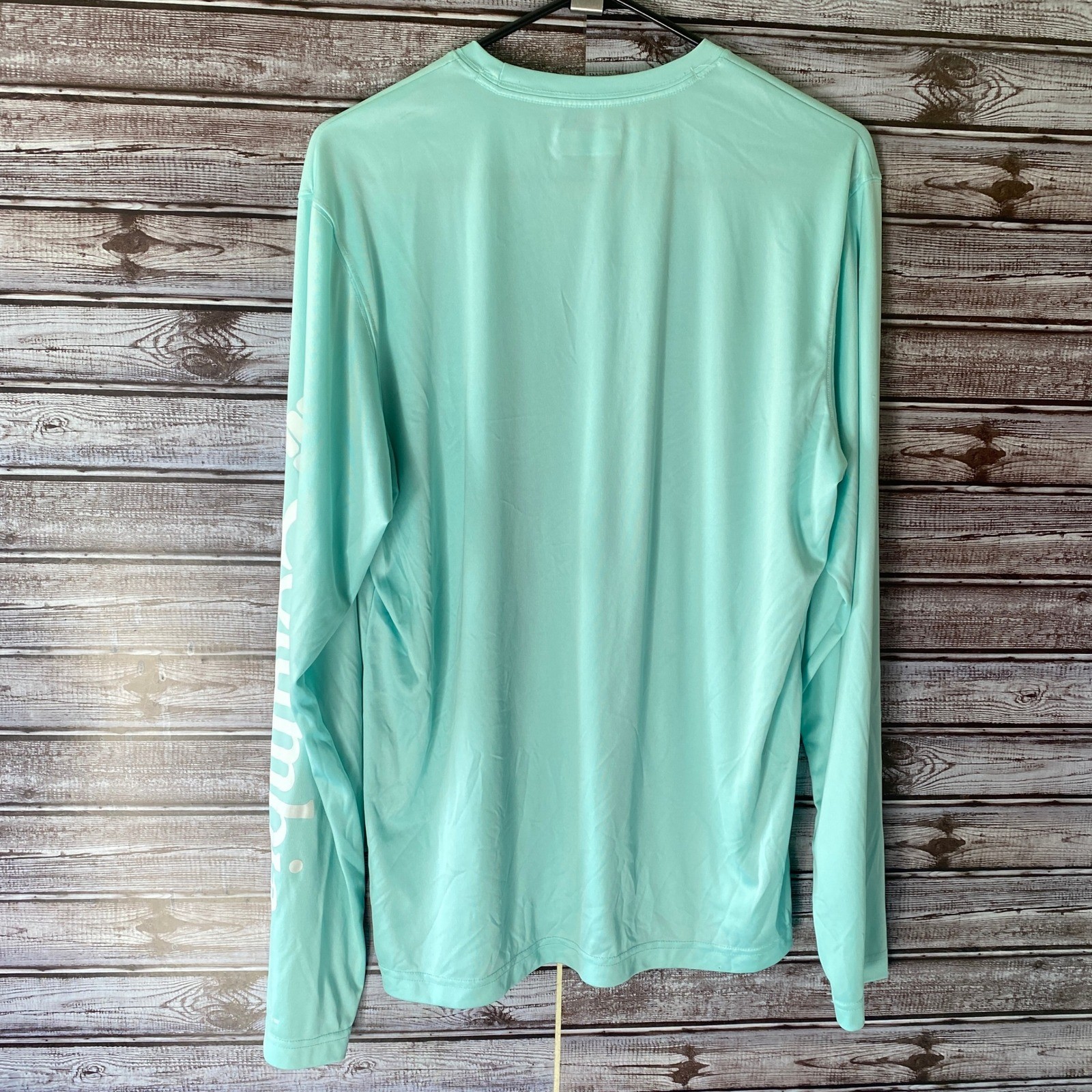 Columbia Men's Long-Sleeved Shirt Size Mint Green-Blue Logo